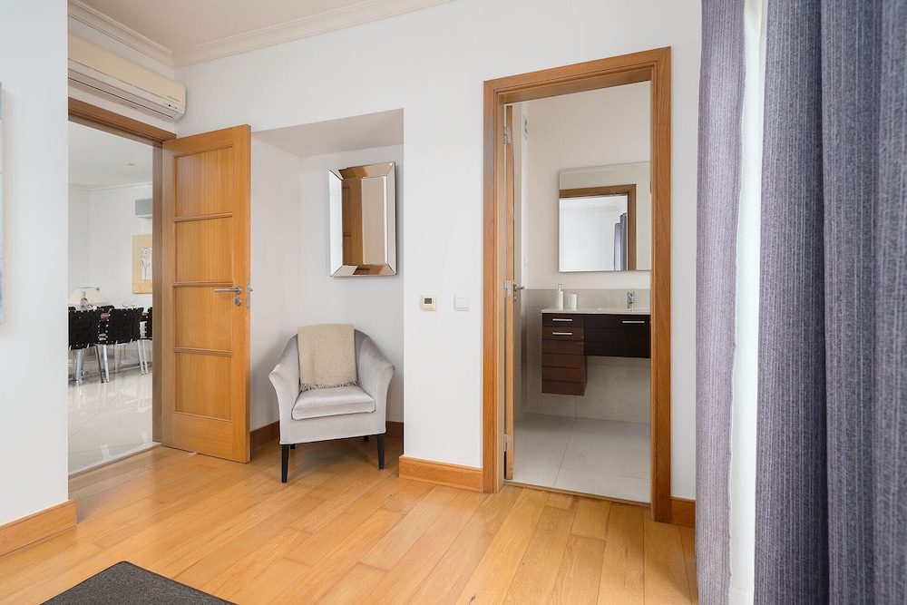 Vilamoura Garden Apartment by Homing