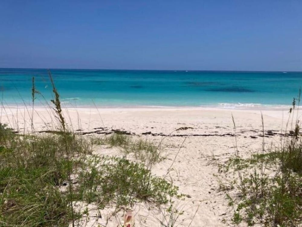 Wish House - Private Beach House Double Bay Beach 3 Bedroom Home