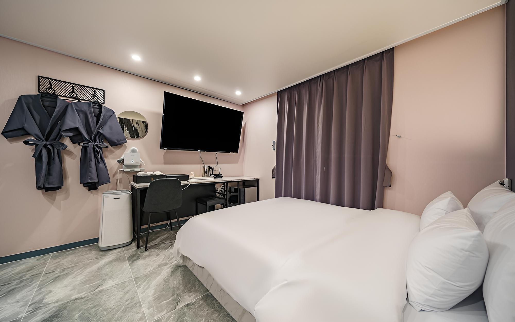 Incheon Hotel 3&4 view 3