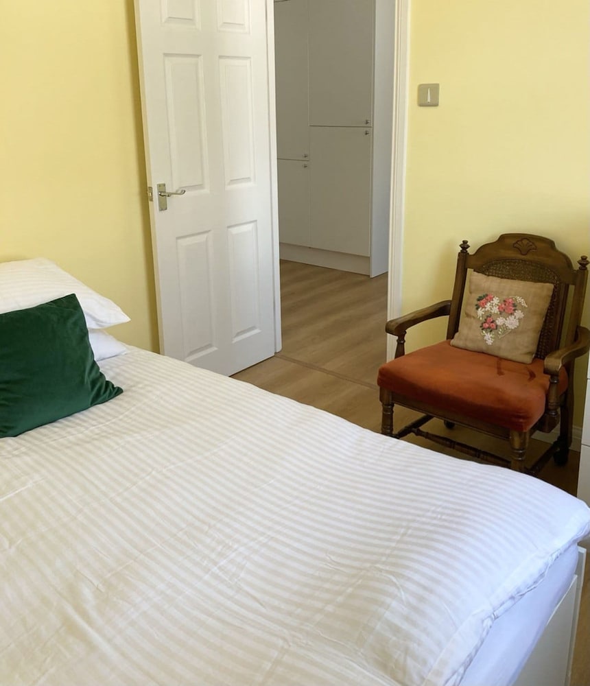 Sea La Vie in Bournemouth view 5