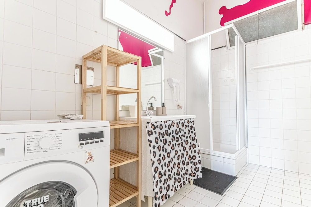 Affordable Stay Prime Location by Danube