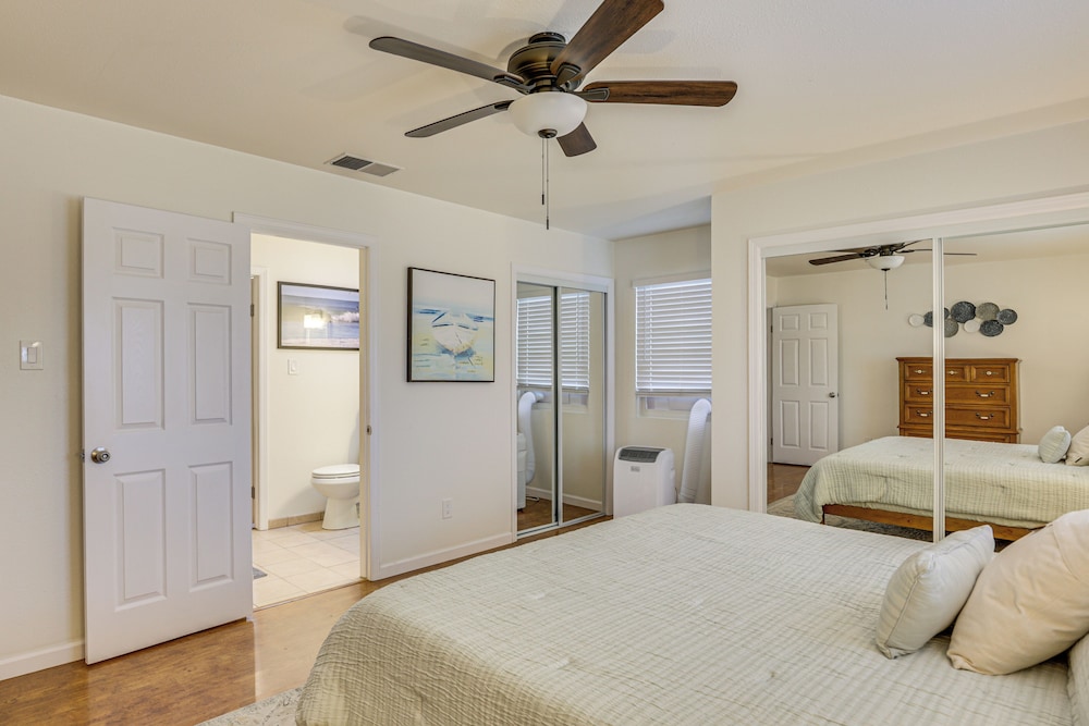 2 Mi to Ocean: Pet-friendly Imperial Beach Retreat