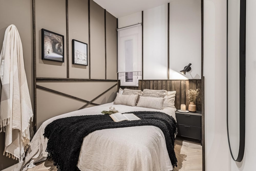 Pedra - 4 Bedrooms in Trafalgar
