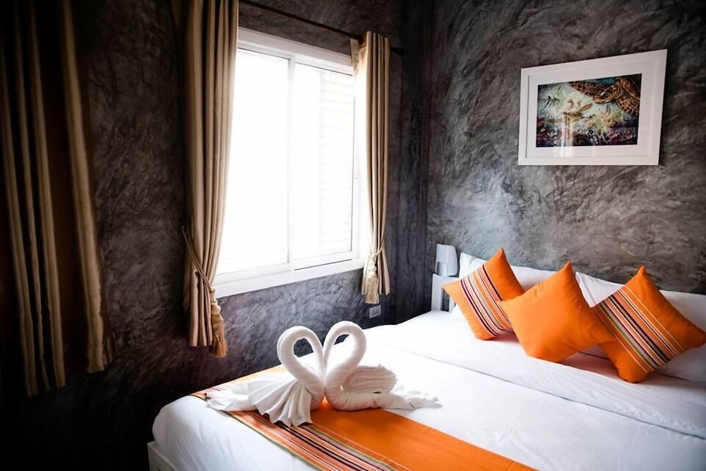 Ban's Avenue Guest House