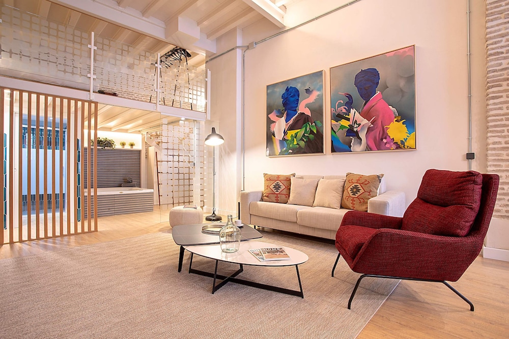 Luxury Loft in Seville Center Santas Patronas V