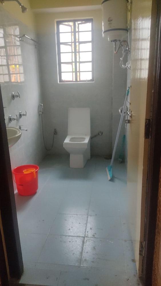 Khi Gha Thang Retreat