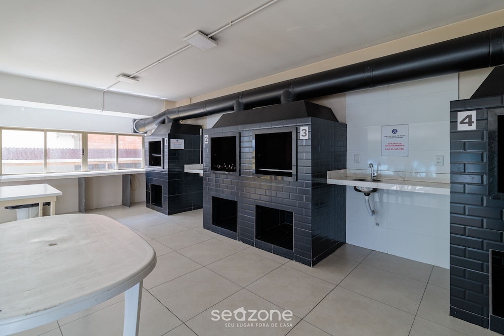 Great Beachfront Apartment Lbm306