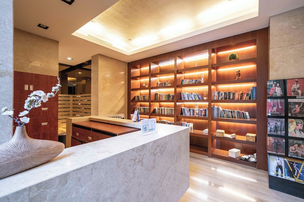 Tyms Family 1BR 1BA Apt Xujiahui
