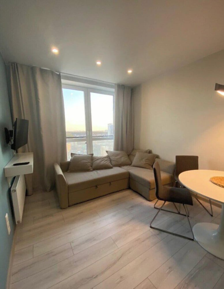 Cozy apartment near Boulevard Picasso