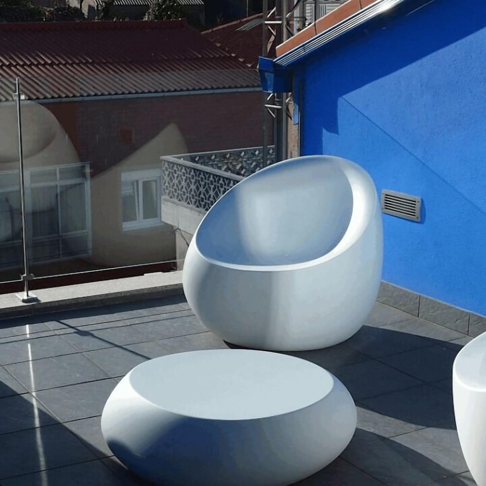 A de Lolo - Four Rooms view 4