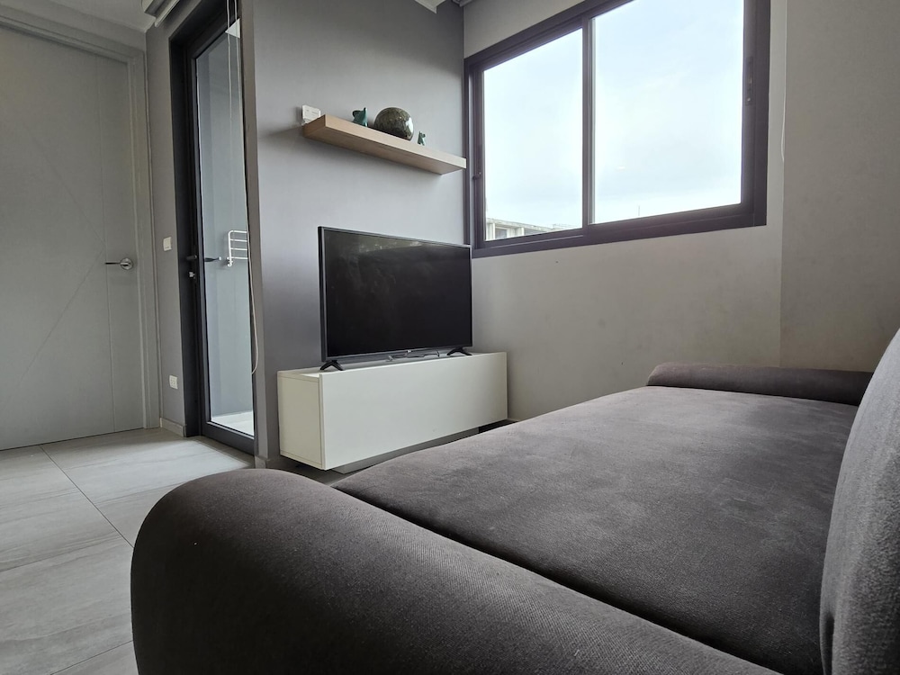 Coastal Comfort 2 Bed T2-617