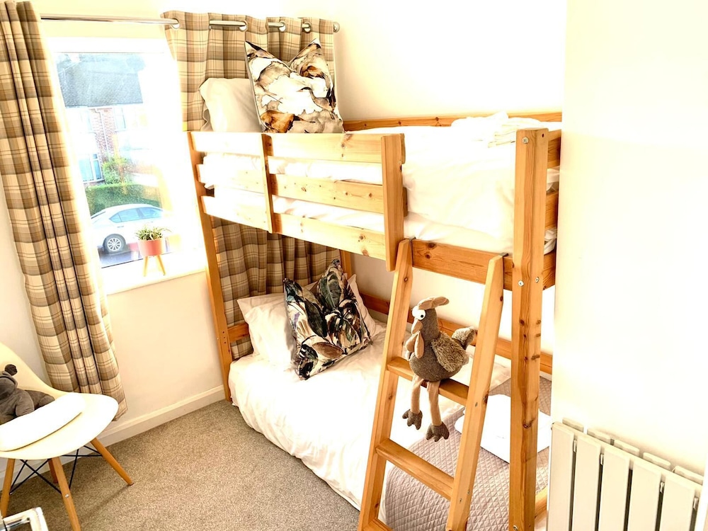 Netherhall Way view 4