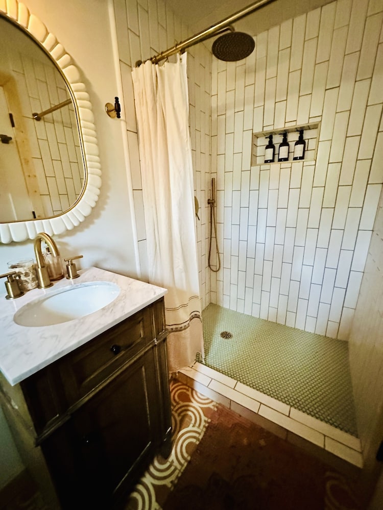Rosedale Bungalow
