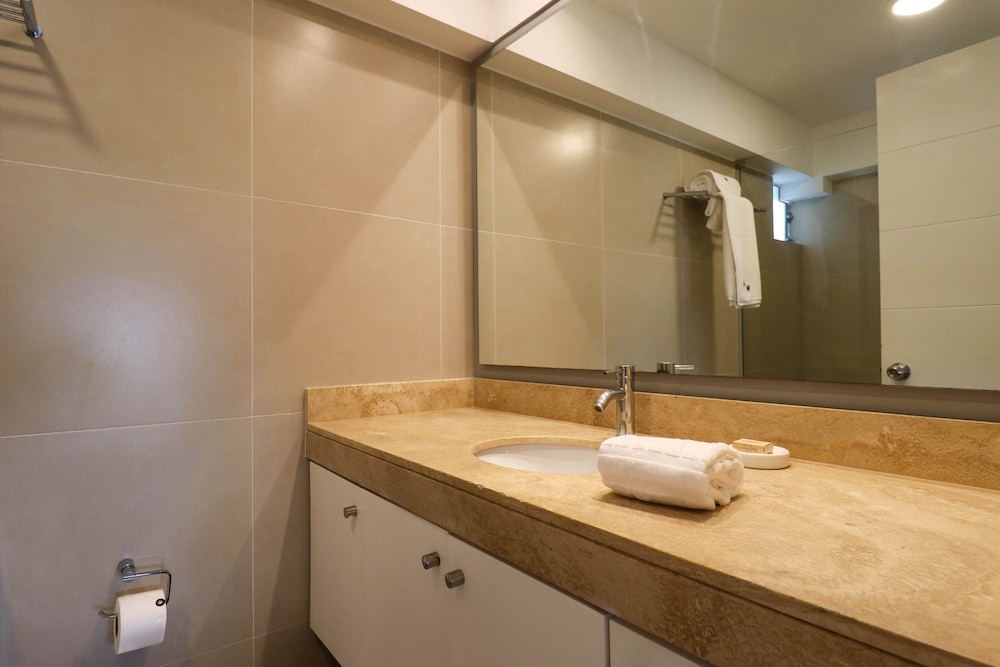 w Classy 2BR in Miraflores