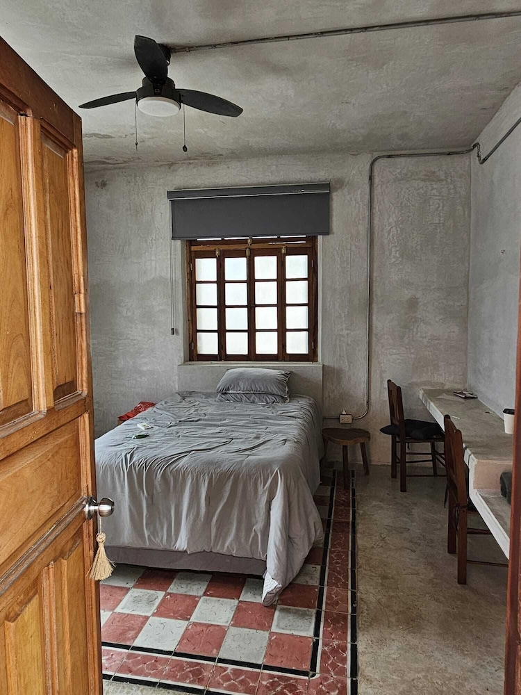 Casa con Piscina Nido Rosa