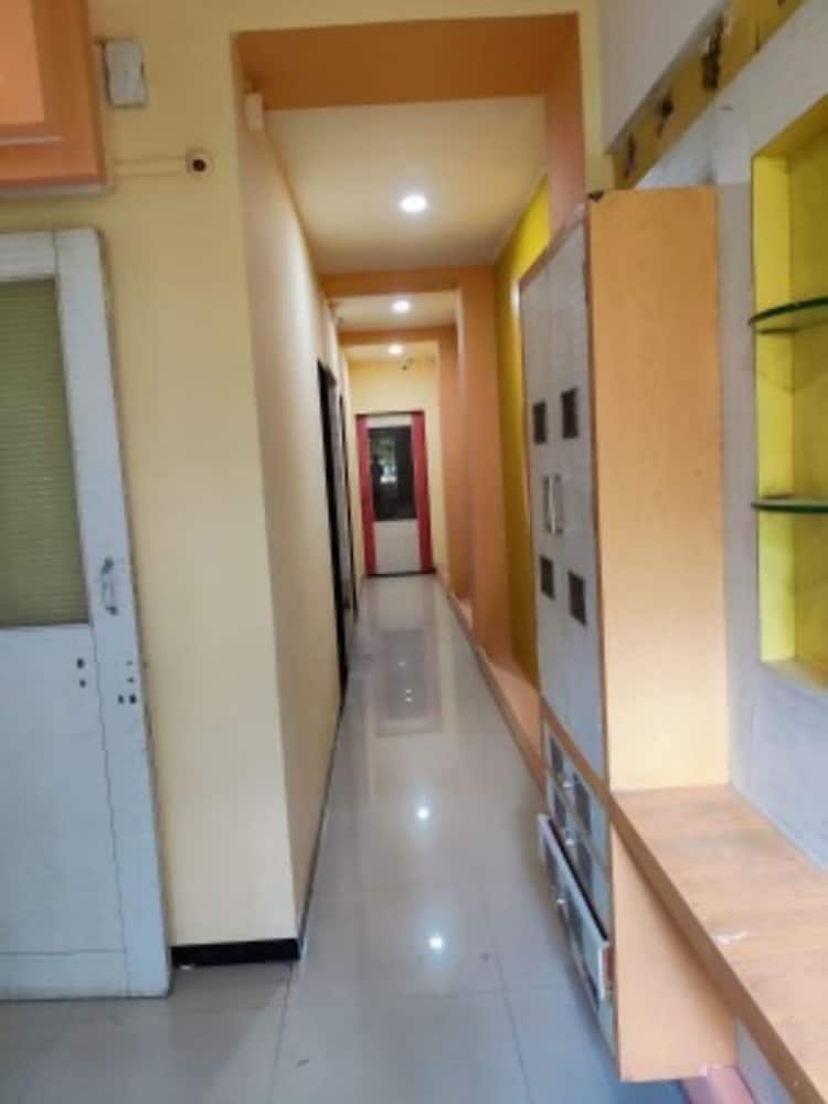 Hotel Medanta Inn