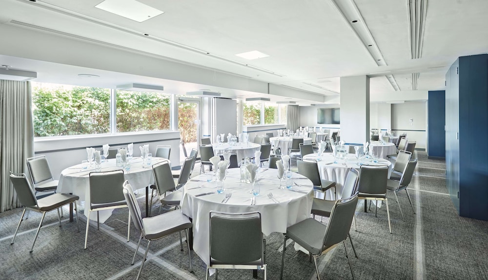 West Drayton Vacations - Hyatt Place London Heathrow Airport - Property Image 9