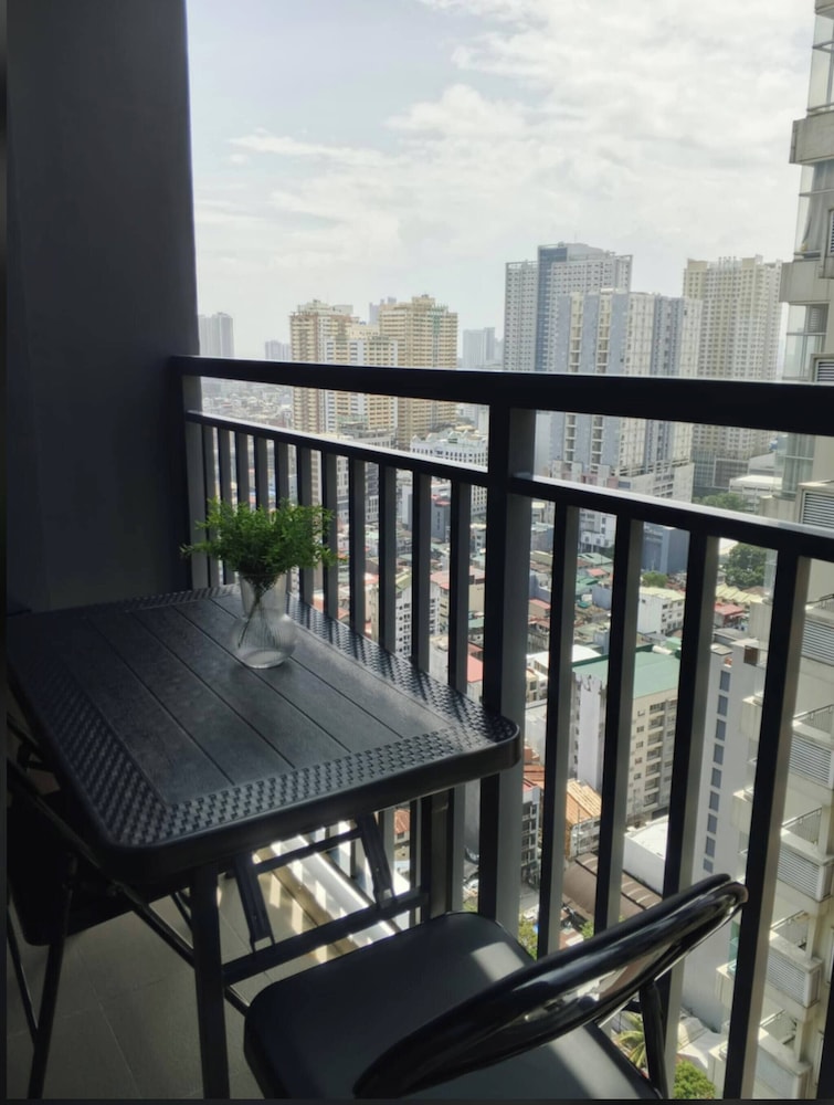 RED Luxe Haven Comfy Stay, Netflix and Fast Wifi Ready