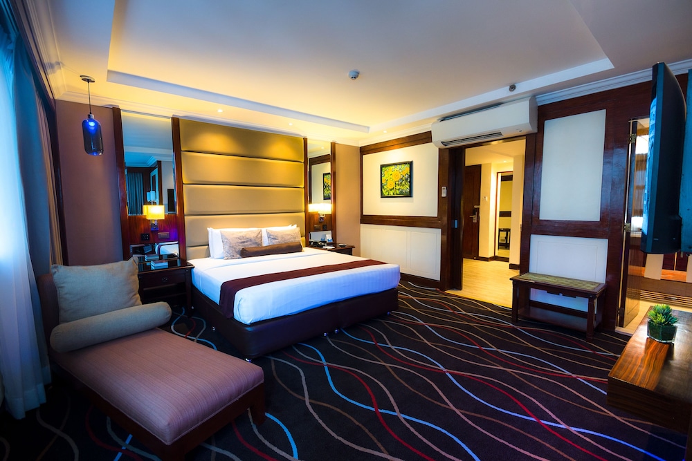 Cebu Vacations - Cebu Parklane International Hotel - Property Image 71