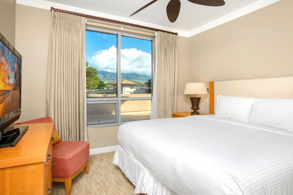Honua Kai Hokulani 2 Free Rental Cars KBM Resorts Ocean Front 2 Units, 5 Bedrooms Ml-2588