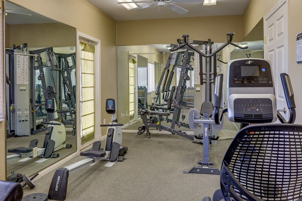 Mesquite Condo w/ Community Pool  Hot Tub! - Property Image 10