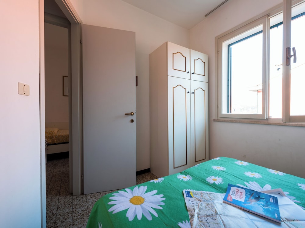 Townhouse With Garden and Pool in Bibione