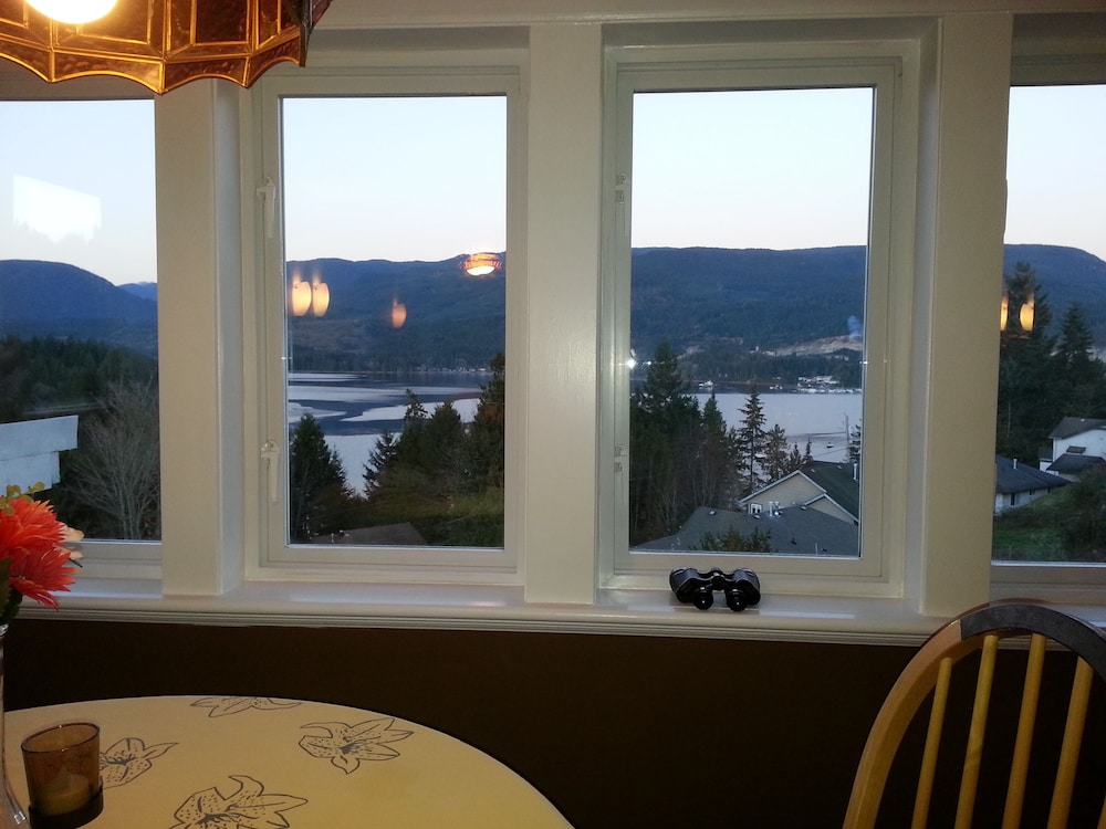 Above The Inlet B&B and Vacation Rental