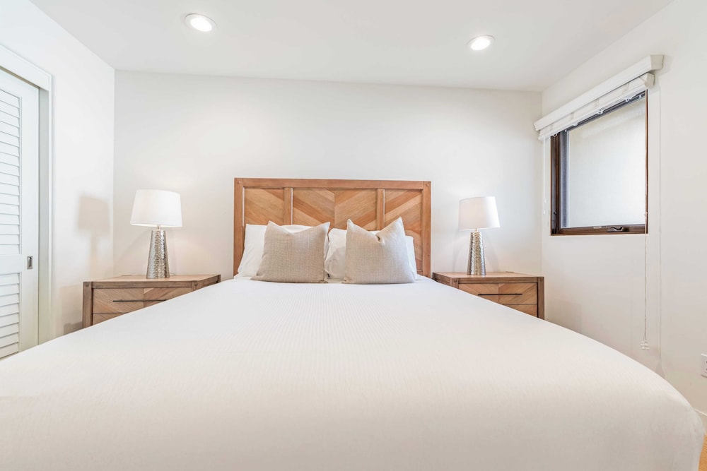 Windansea by Avantstay Private Rooftop Patio, 2 Blocks to Beach & Town