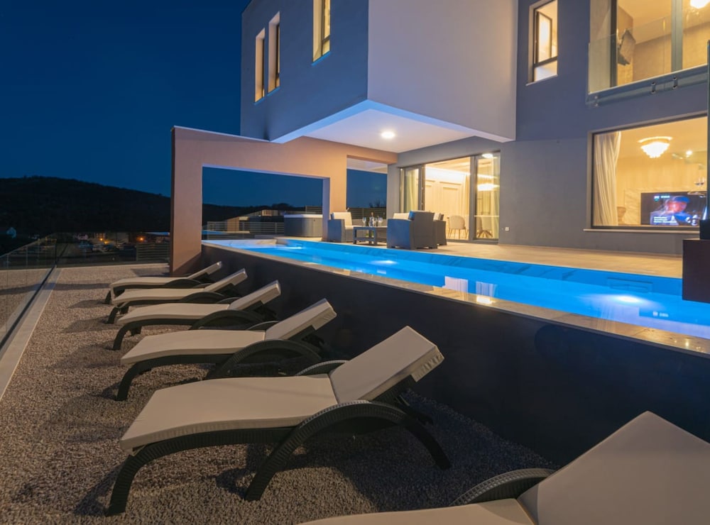 Villa Šimun Zaton