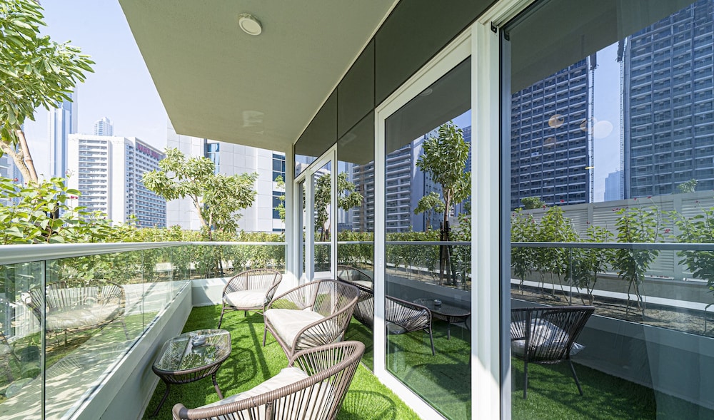 KOHH – 1BR in DAMAC Reva Residences