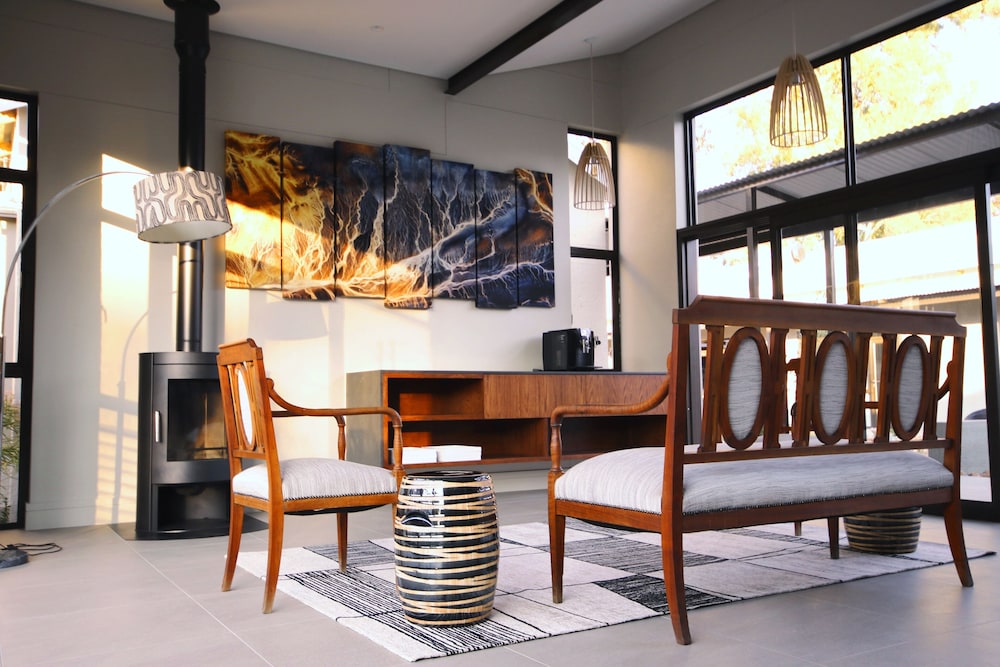 The Elegant Guesthouse 4