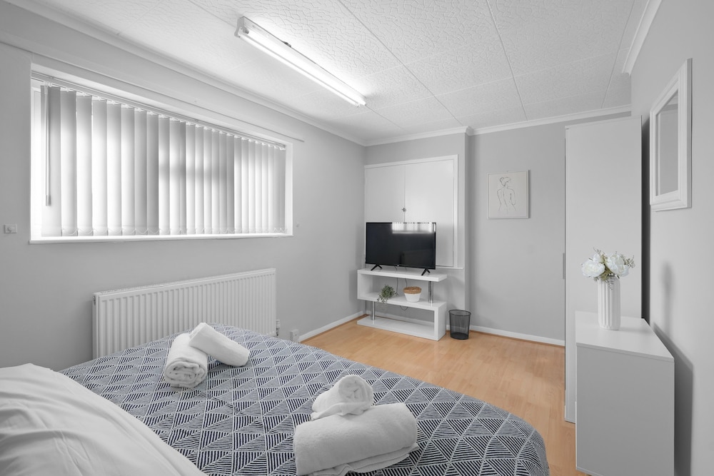 Keel Drive Modern 3 Bedroom Home