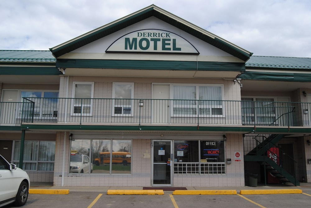 Derrick Motel - Image 1
