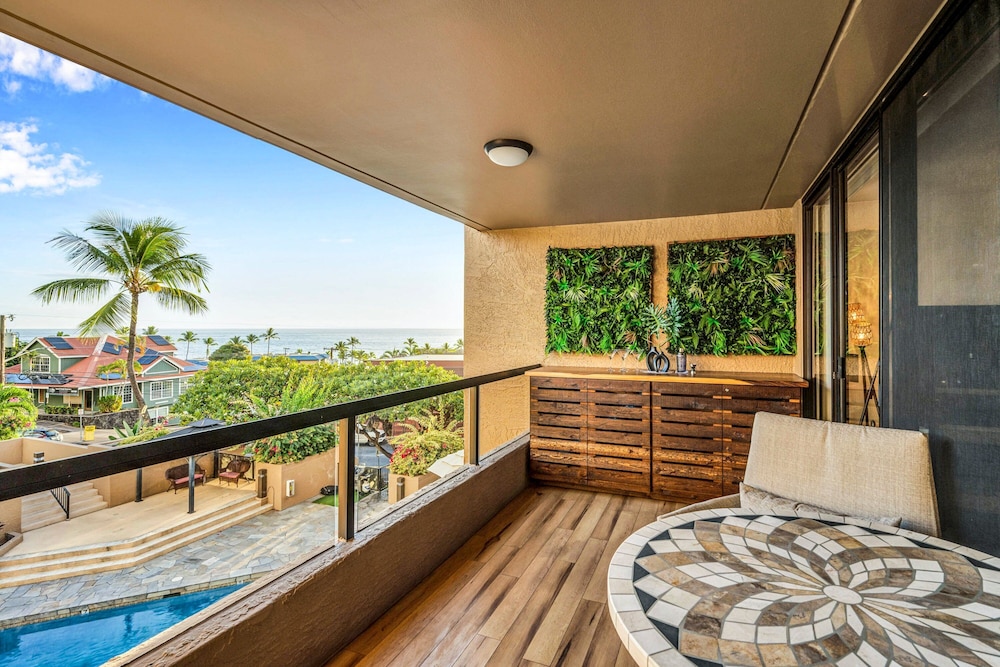 Cozy Hawaiian Unit! - Great Ocean View - Sleeps 4+ - Vrkcv