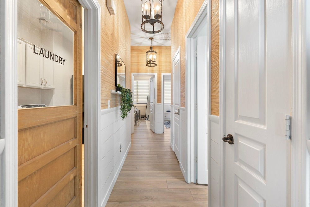 Dublin in Gilbert With 4 Bedrooms and 2 Bathrooms