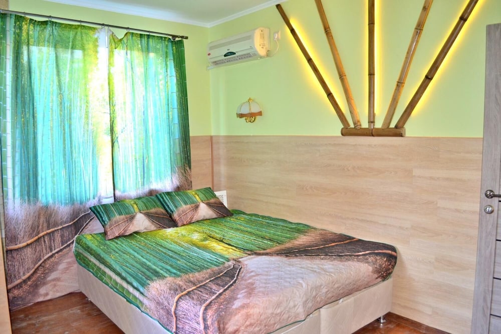 Bamboo Guest House