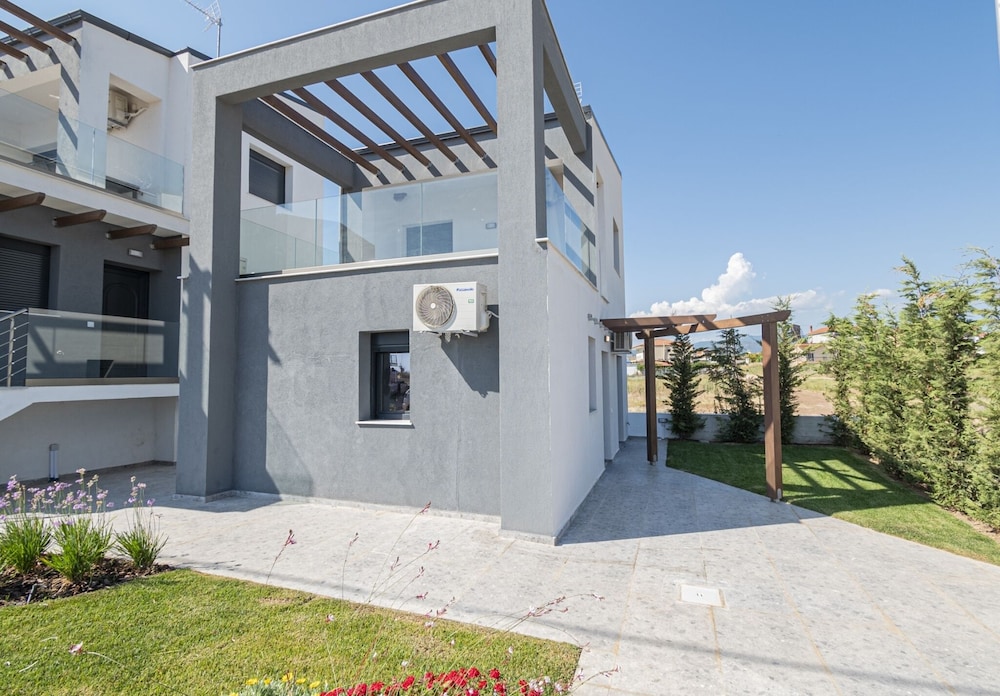 Asteria Mare 2 by Travel Pro Services