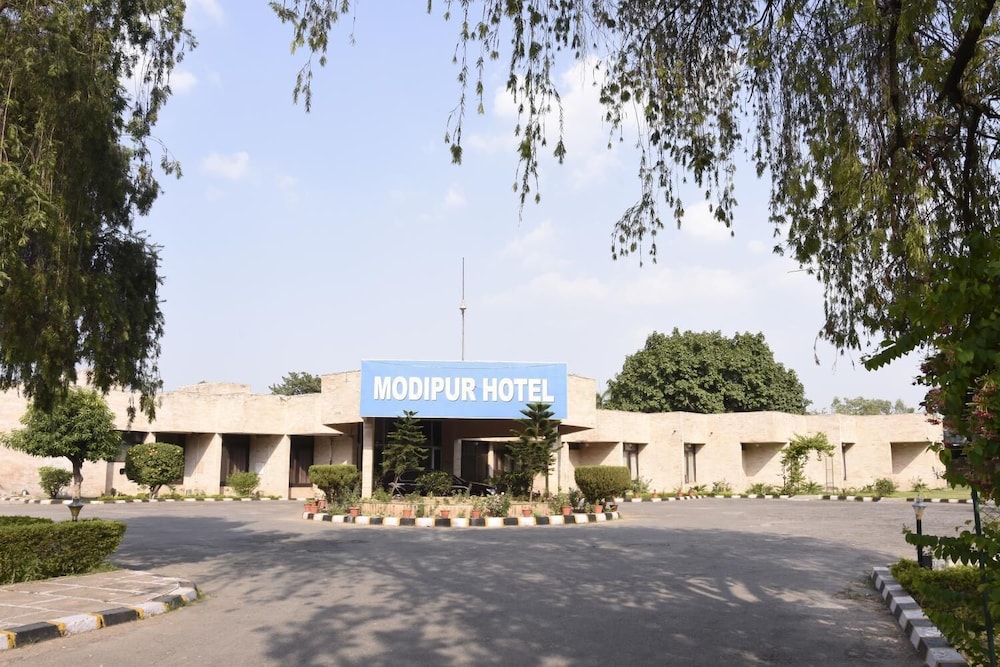 Modipur Hotel