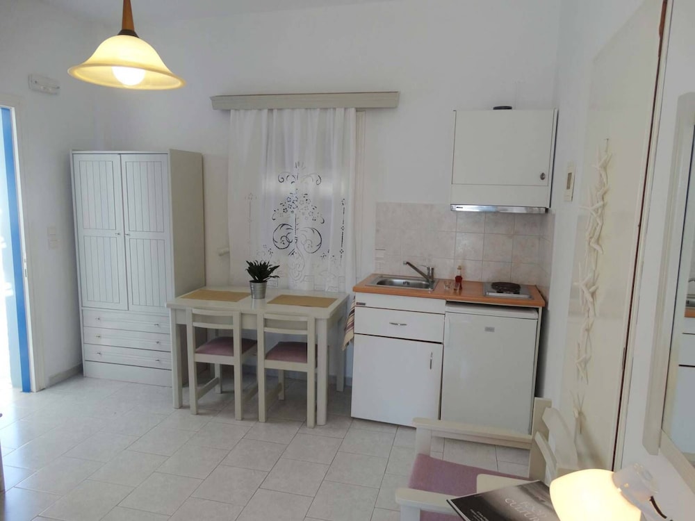 Castelopetra Studios