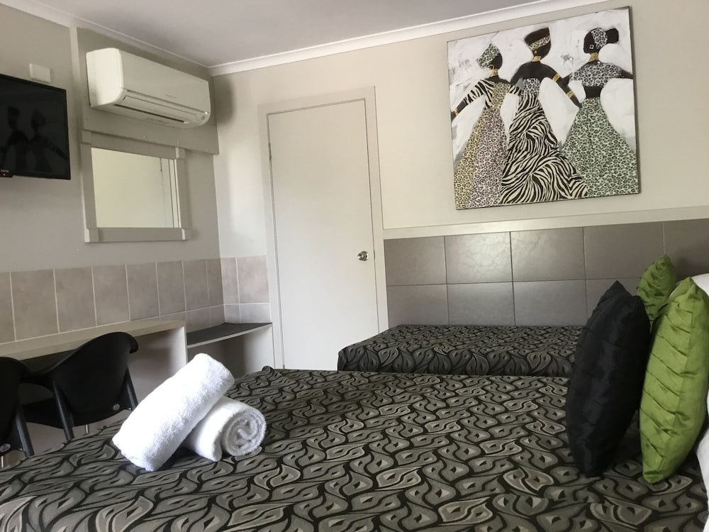 Anthos Apartments