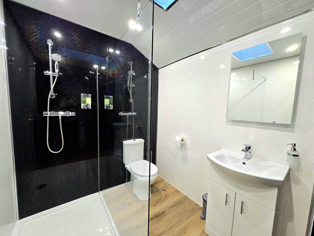 3-Bed Home in Glasgow