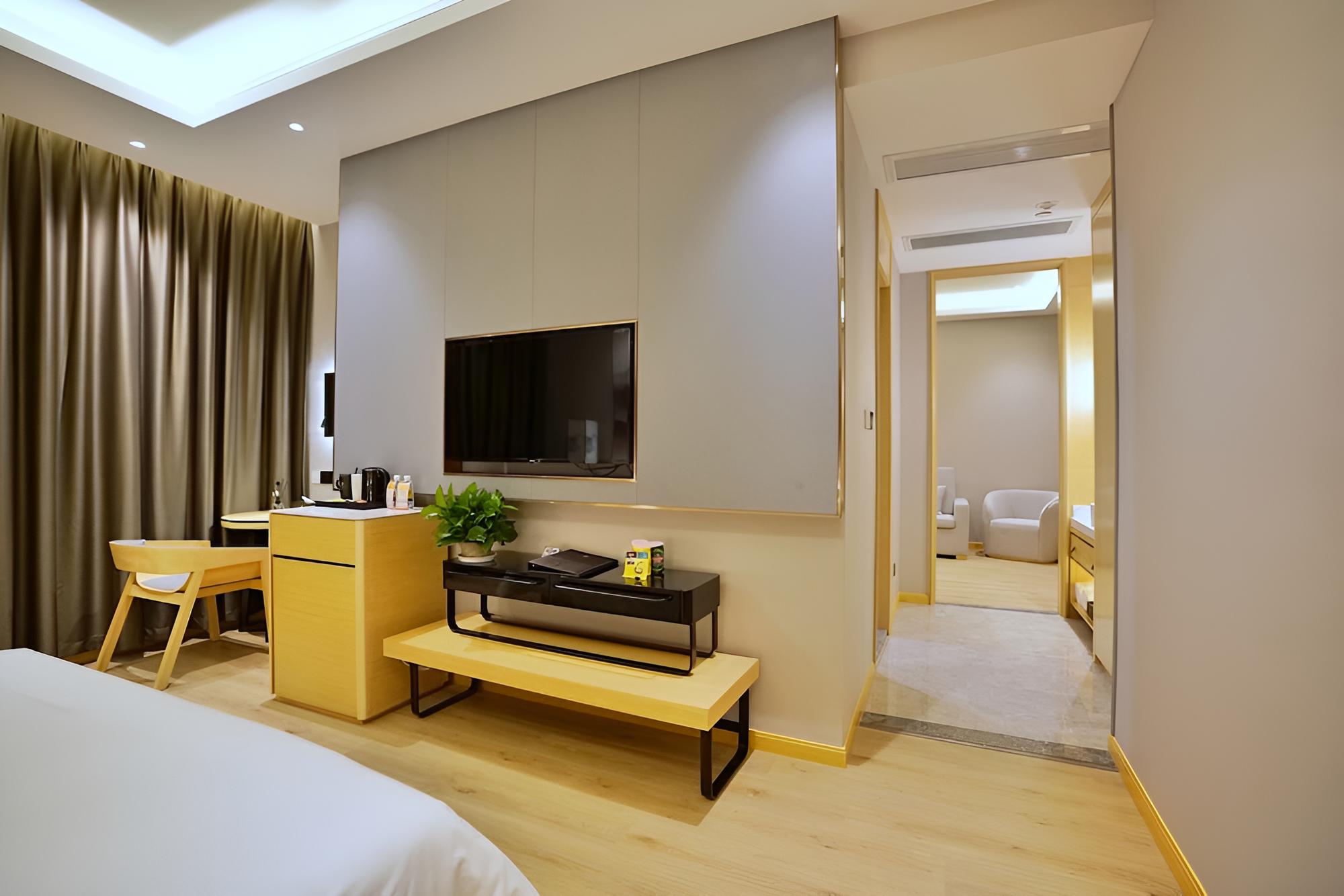 Metropolo Lujiazui Jinqiao Garden Hotel