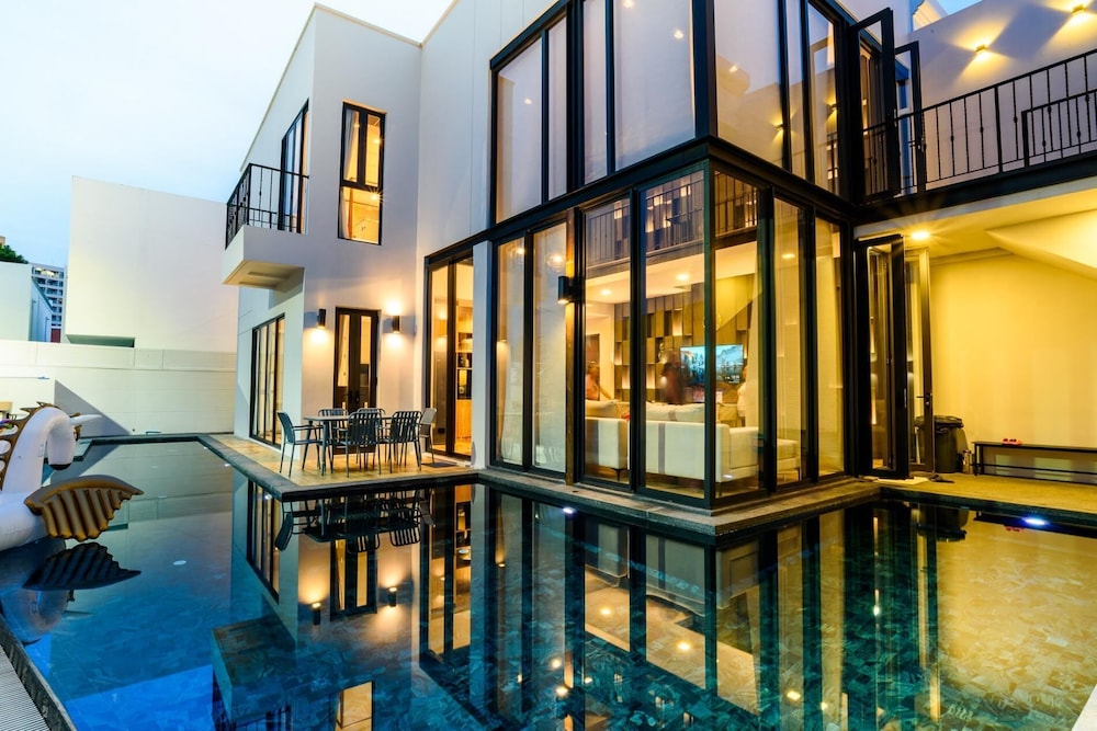 Pattaya Inara Exclusive Pool Villa PI5