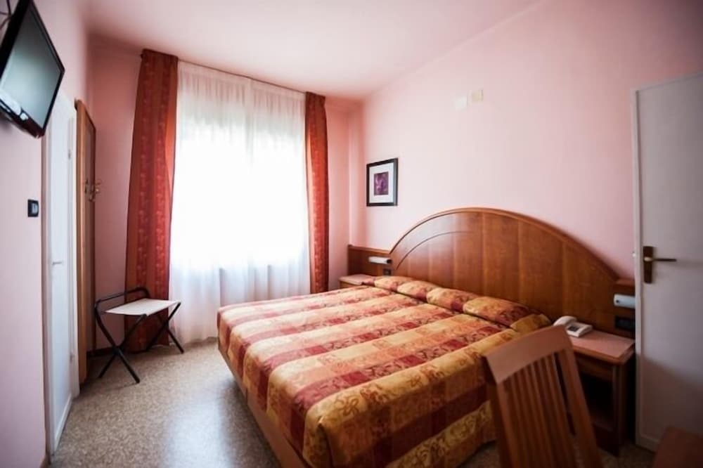 Hotel Lorenzo