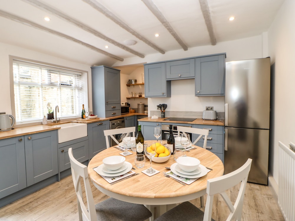 22A Taylors Cottage
