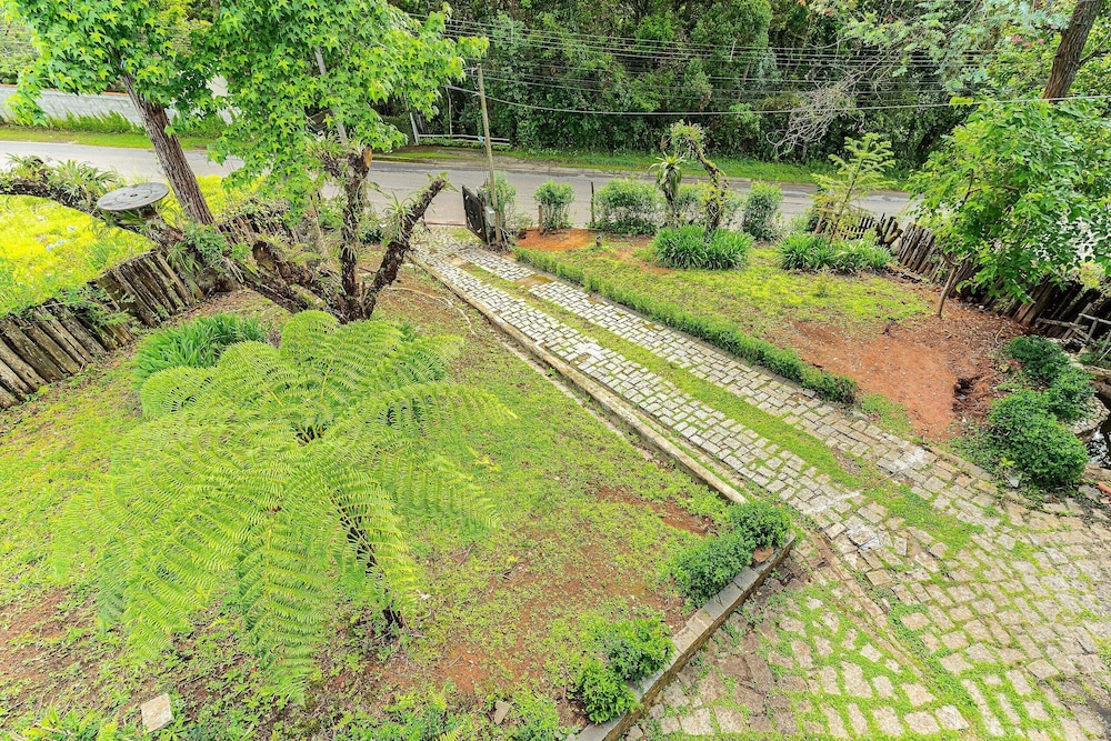 Country House, Campos do Jordao Ris845