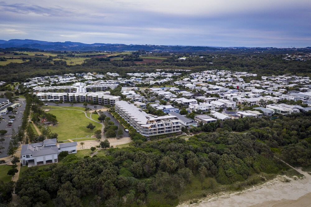 Luxury Apartments on Bells Boulevard