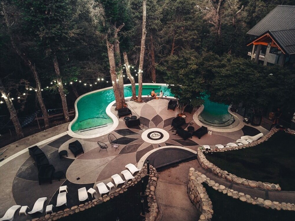 Rotui Luxury Village