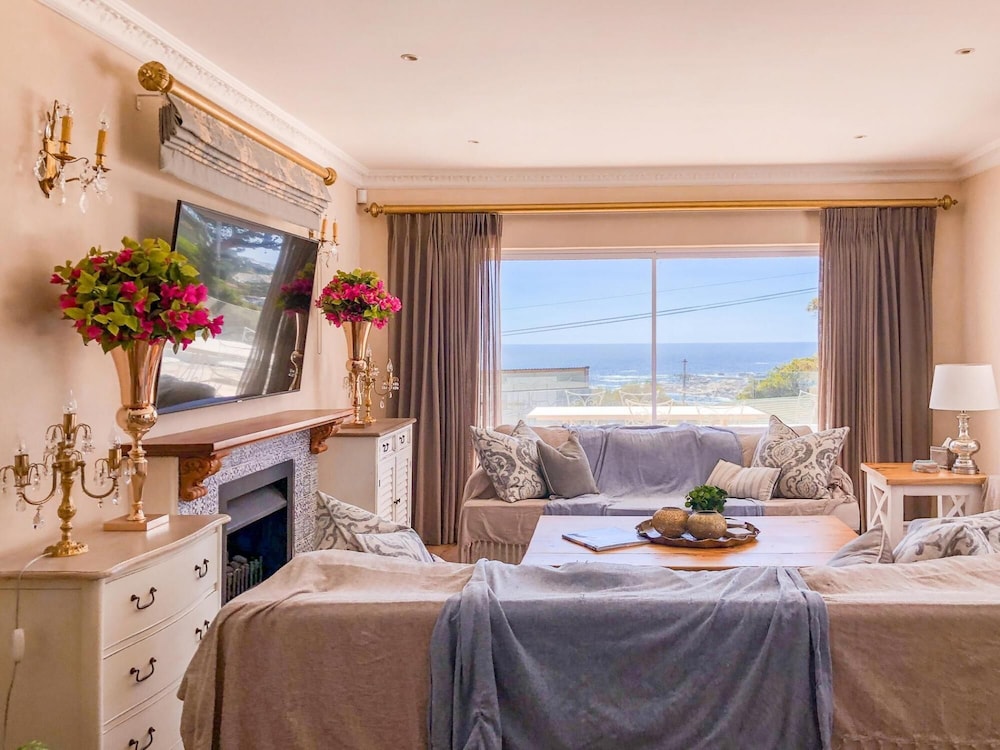 La Casita - Camps Bay view 5