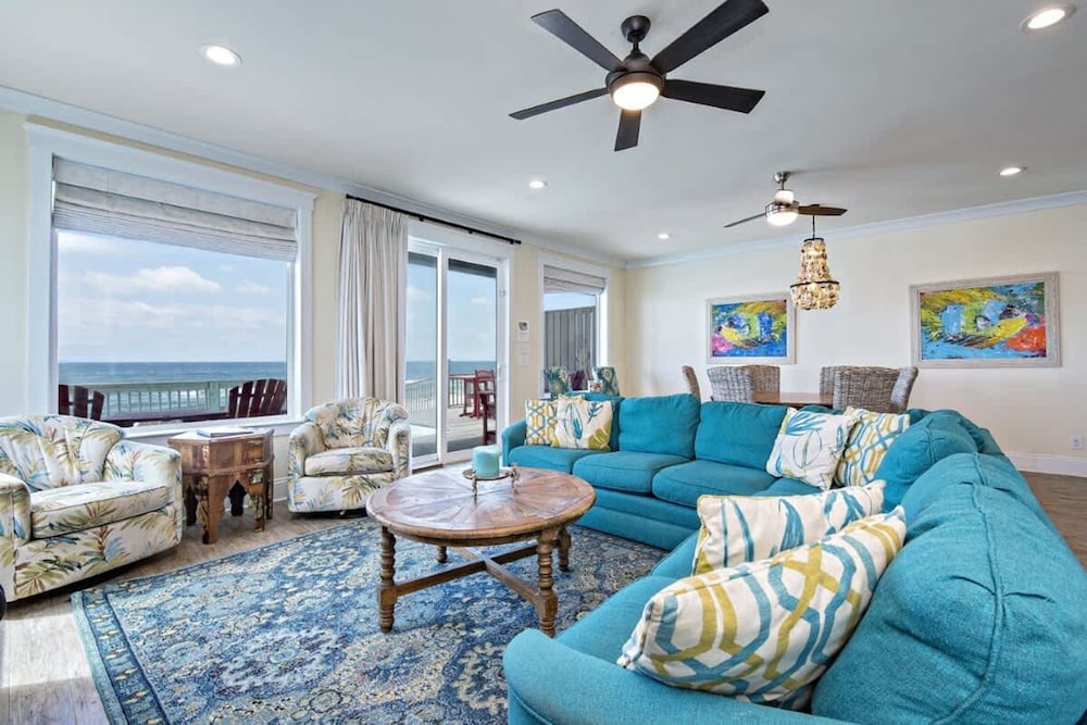 Beachfront 18bed Pool Easybreezy